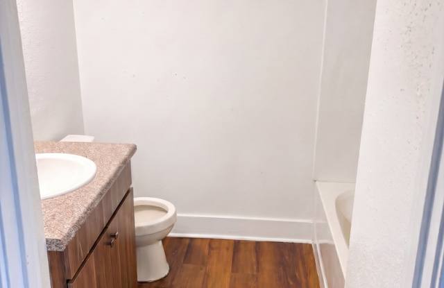 Spacious 4 Bedroom Home in Memphis – $1,300/Month | Housing Vouchers Accepted Gallery 4