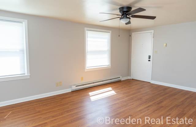 224 N. Anderson Street Apt. B Gallery 4