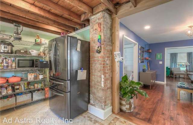 4104 Locust Street Gallery 4