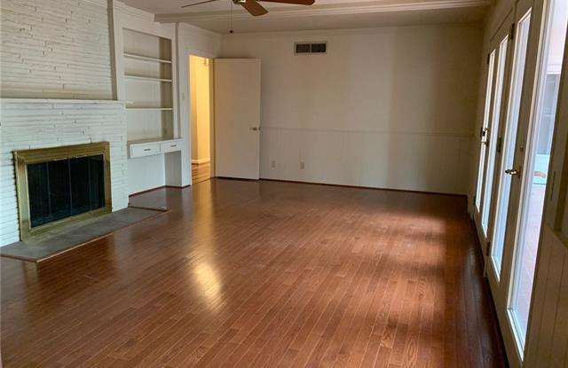 7054 Cornelia Lane Gallery 4
