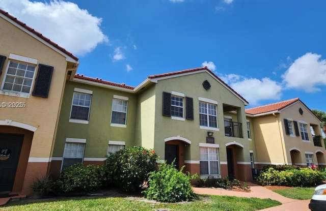 10312 S Fox Trail Rd S - 10312 Fox Trail Road South, Palm Beach County, FL 33411