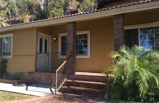 15086 Del Gado Drive - 15086 Del Gado Drive, Los Angeles, CA 91403