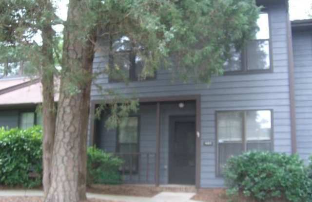 4103 The Oaks Dr Gallery 2
