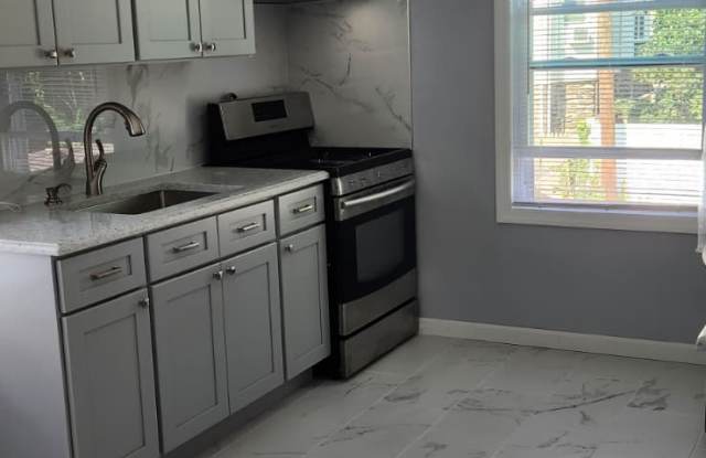 427 Homestead Avenue photos photos