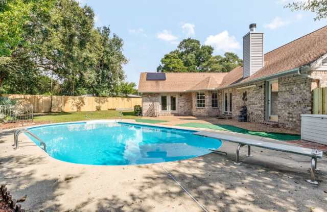2520 Franciscan Drive Gallery 2
