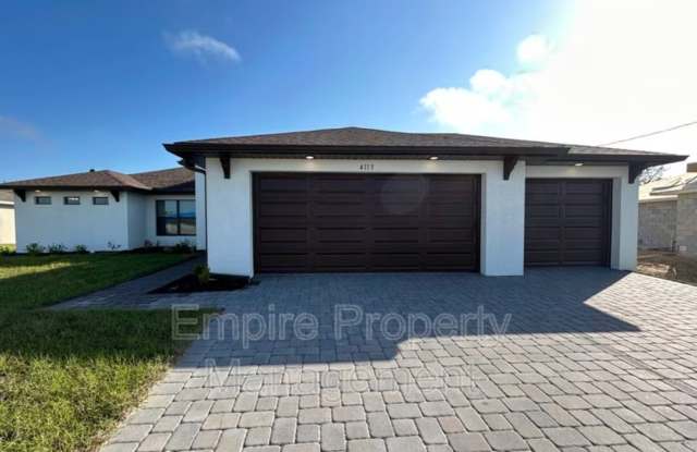 Beautiful 4 Bedroom, 2 Bath Home with 3-Car Garage in Cape Coral photos photos