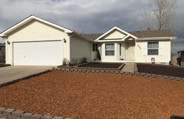 2560 Wheaton Dr. -Bear Creek Area - Ranch style manufactured home - 3 Bed/ 2 Bath/ 2 Car Garage - 2560 Wheaton Drive, Colorado Springs, CO 80904