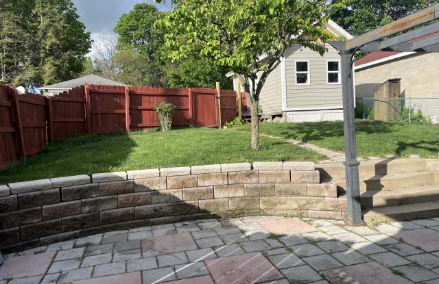 25 West 4th Street - 25 West 4th Street, Waynesboro, PA 17268 25 West 4th Street - 25 West 4th Street, Waynesboro, PA 17268