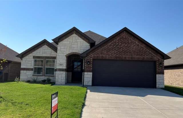 707 Ransom Way - 707 Ransom Way, Greenville, TX 75402 707 Ransom Way - 707 Ransom Way, Greenville, TX 75402