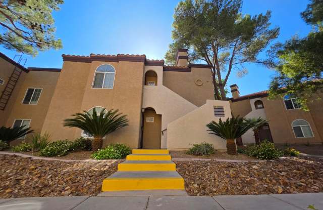 Resort Style Condo At The Lakes photos photos