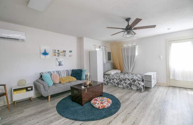 119 23rd St. Studio photos photos