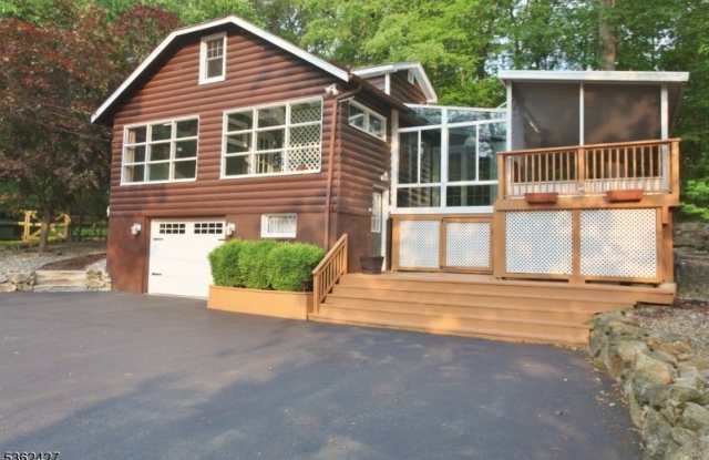 56 Rogerene Way photos photos