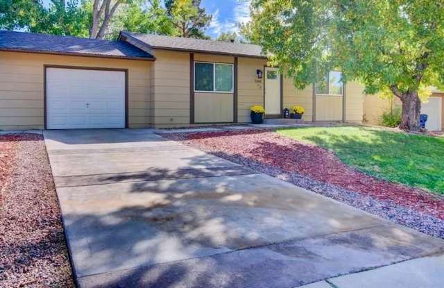 Cozy 2 bedroom home in the Widefield area - 7345 Woodstock Street, Security-Widefield, CO 80911 Cozy 2 bedroom home in the Widefield area - 7345 Woodstock Street, Security-Widefield, CO 80911