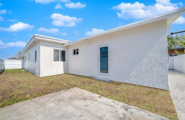 10272 Southwest 178th Street photos photos 10272 Southwest 178th Street photos photos