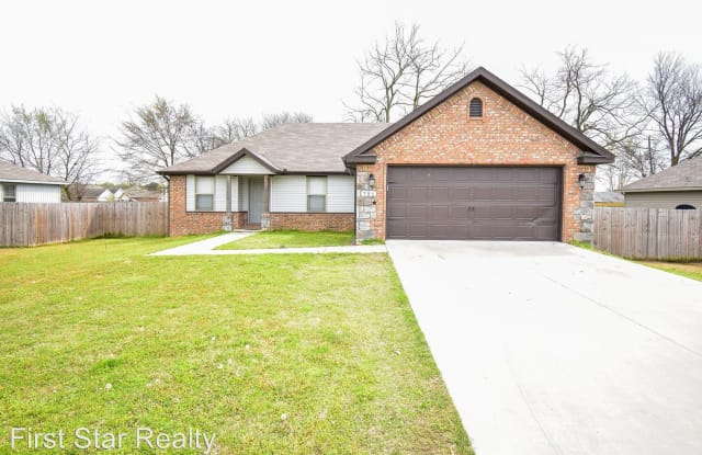 721 Bonnie Scotland - 721 Bonnie Scotland Drive, Prairie Grove, AR 72753