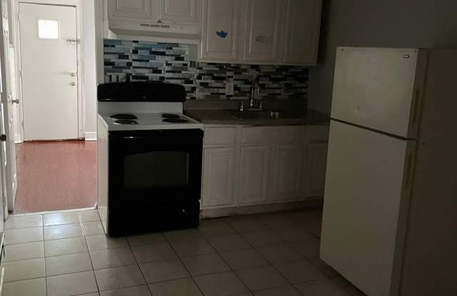 4942 North 7th Street - 1 Gallery 2