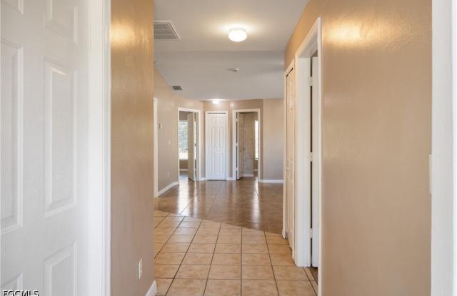 5107 25th Street SW Gallery 3