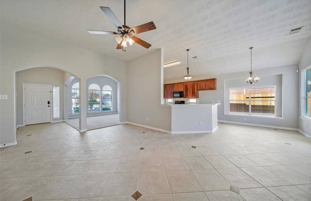19514 Arbor Pines Lane Gallery 2
