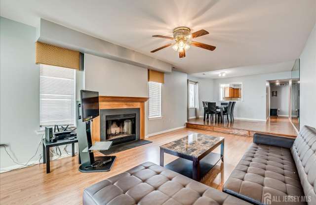 2102 Amanda Court - 2102 Amanda Court, Piscataway, NJ 08854