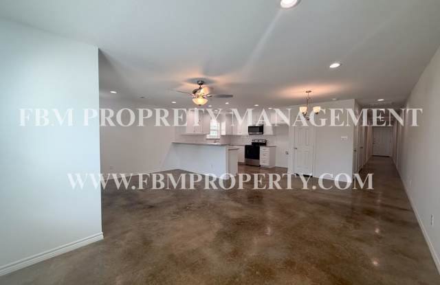 110 E Camden St - Brand New 2 Bedroom, 2 Bathroom Duplex Located in Rice, TX! Gallery 4