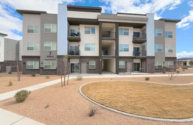 Desert Color Condo 2 bd, 2 bt, 1 Car Garage - 5801 South Garnet Drive, St. George, UT 84790
