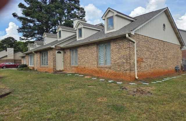 2120 Fieldstone View SE photos photos