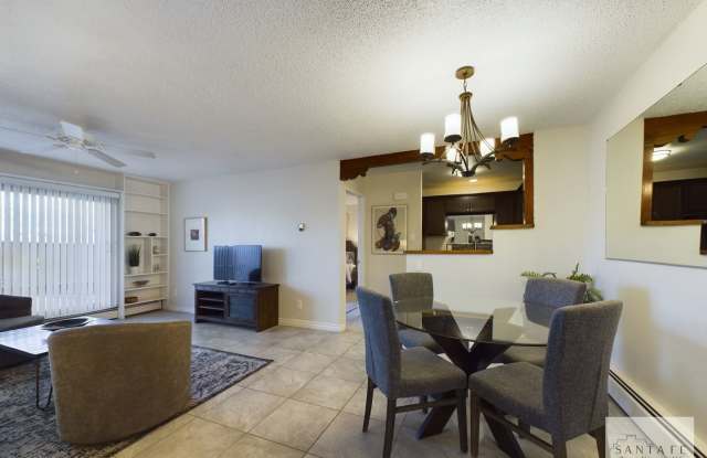 Gorgeous Ground Level Condo at Los Arroyos across from Hospital Gallery 4