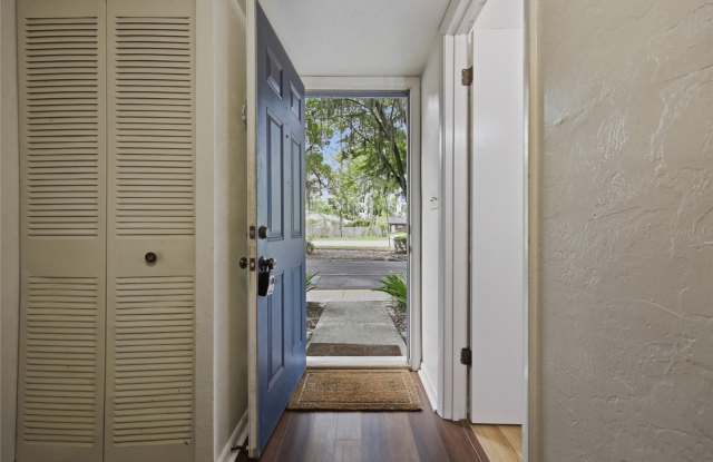 3600 SW 19TH Avenue Gallery 4