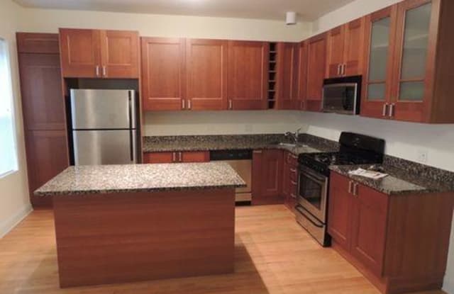 7526 N SEELEY - 7526 North Seeley Avenue, Chicago, IL 60645