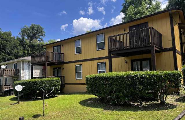 3009 Oak Hammock Lane unit: C - 3009 Oak Hammock Lane, Tallahassee, FL 32301 3009 Oak Hammock Lane unit: C - 3009 Oak Hammock Lane, Tallahassee, FL 32301