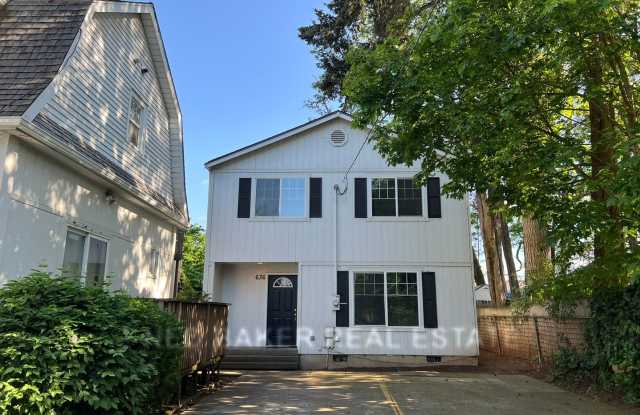 620-636 Browning Ave S Gallery 3