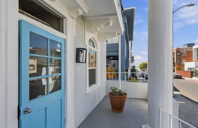 48 Navy St Gallery 4