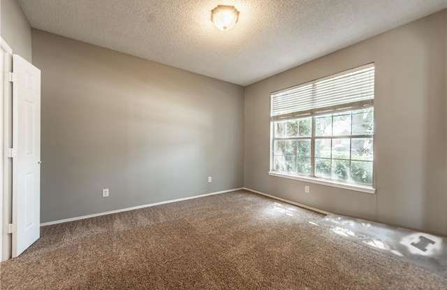 9508 Saddle Drive Gallery 3