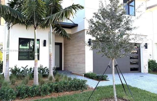 1438 SW 23rd St photos photos