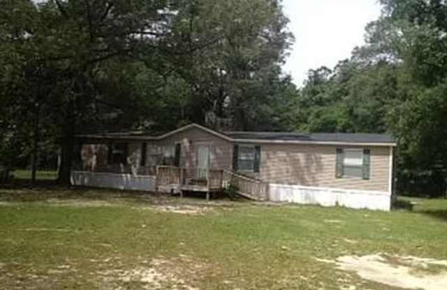 152 Danibell Lane - Acreage in Havana! photos photos