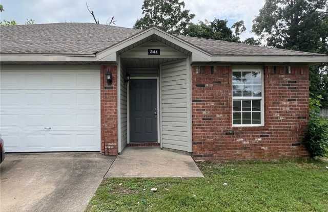 341 Graystone CIR - 341 Graystone Circle, Centerton, AR 72719 341 Graystone CIR - 341 Graystone Circle, Centerton, AR 72719