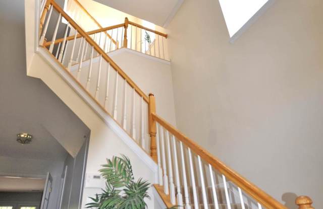 21775 KINGS CROSSING TERRACE Gallery 4