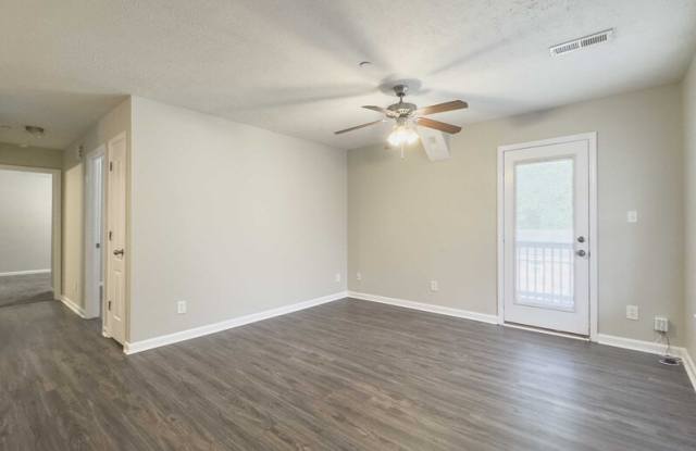 1640-C Golf Club Lane Gallery 2