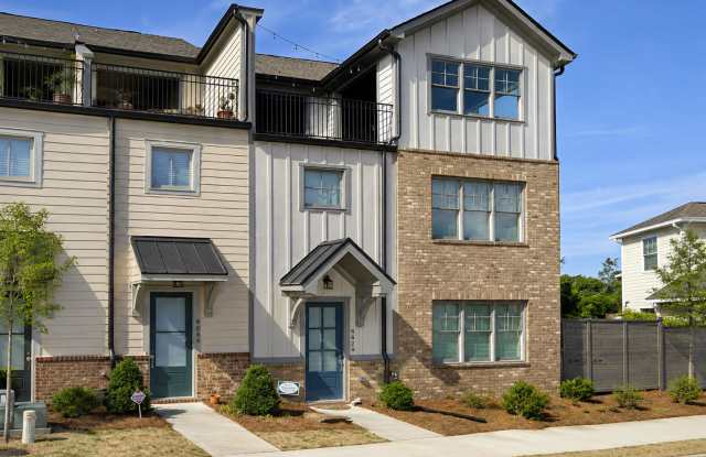 Coming Soon! Spacious 3BR/3.5BA Townhome | 2-Car Garage | Near Downtown Norcross Gallery 3