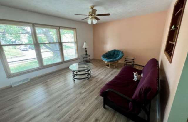 7411 S 89th St - 7411 South 89th Street, La Vista, NE 68128