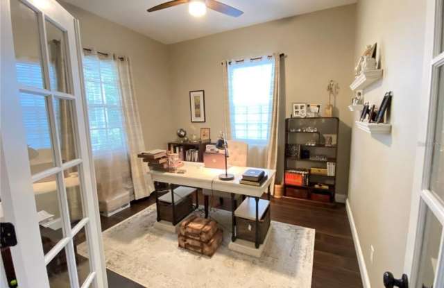 811 VERANDA PLACE Gallery 4