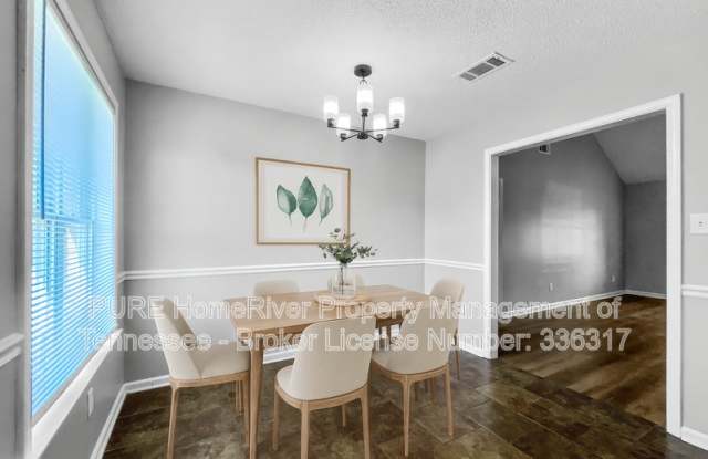 9695 Kingsridge Dr Gallery 3