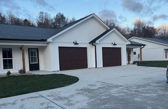 831 Reeves Drive photos photos