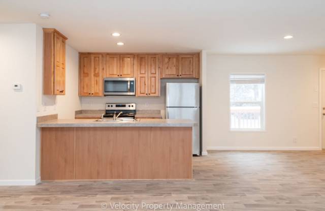 Brand New Single Level Home in SW Bend - 61071 Chuckanut Drive, Bend, OR 97702