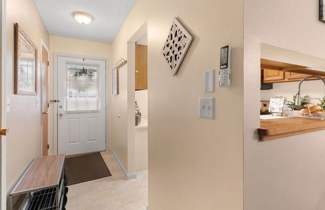 92 Hayes Ave # 92 Gallery 2