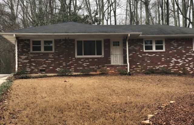 Wonderful 3 Bedroom 2 Bathroom Ranch Style Home! photos photos
