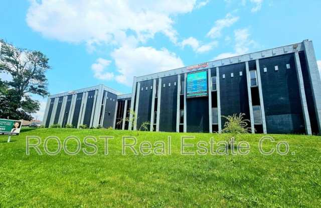 4770 Indianola Ave photos photos