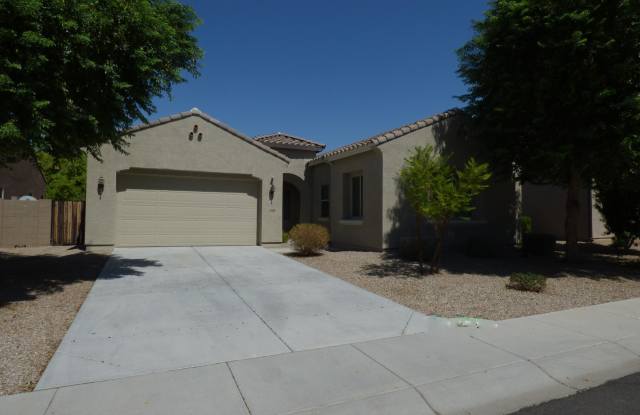 2702 E REDWOOD Place - 2702 East Redwood Place, Chandler, AZ 85286