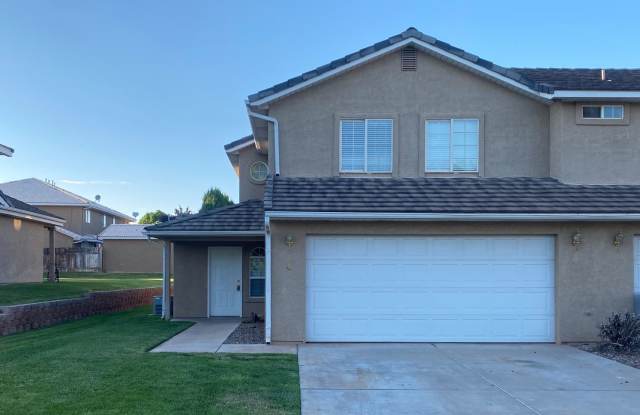 Parkside FourPlex - 1113 North 1620 West, St. George, UT 84770