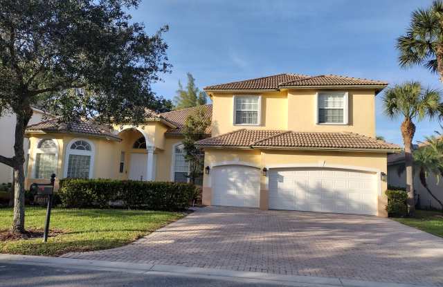 5011 Pinecreek Place photos photos